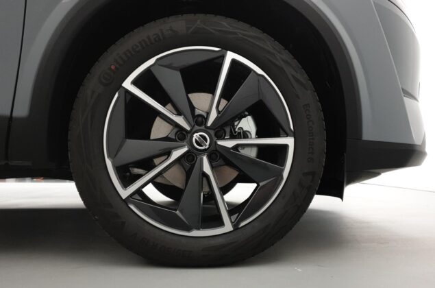 Nissan Qashqai - XFU - szary ceramiczny + czarny dach - Nissan Odyssey