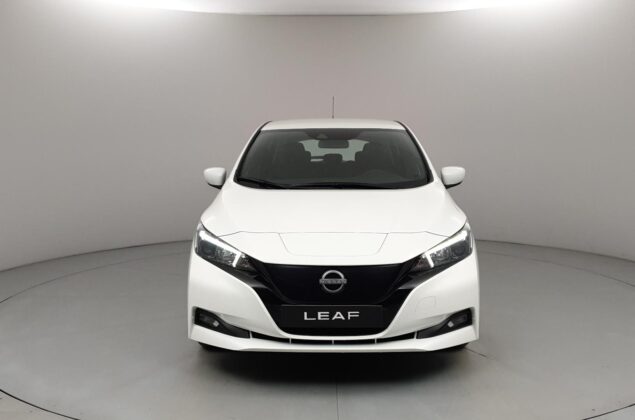 Nissan LEAF - QAB - biały perłowy - Nissan Odyssey
